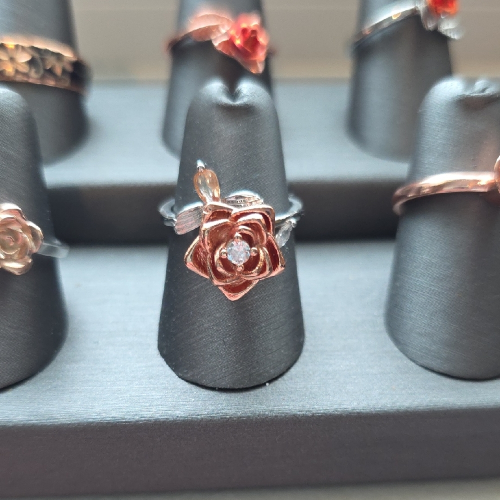 Rose Gold Floral Ring
